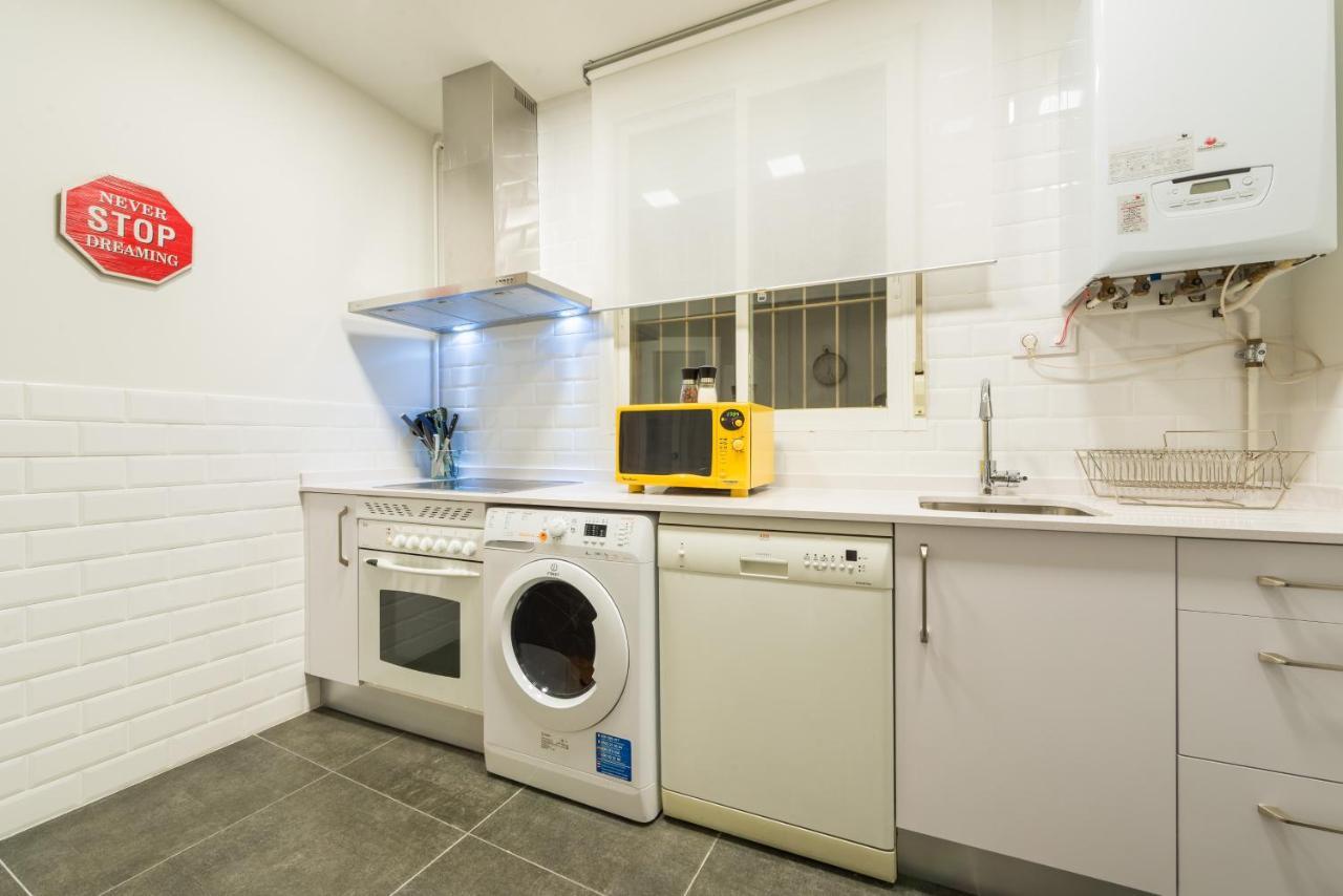 For You Rentals Free Wifi Apartment Temporal Malasana Madrid Center Mal27 Екстер'єр фото